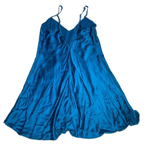 Victoria's Secret - Vintage 100% silk slip - Picture 6 of 11